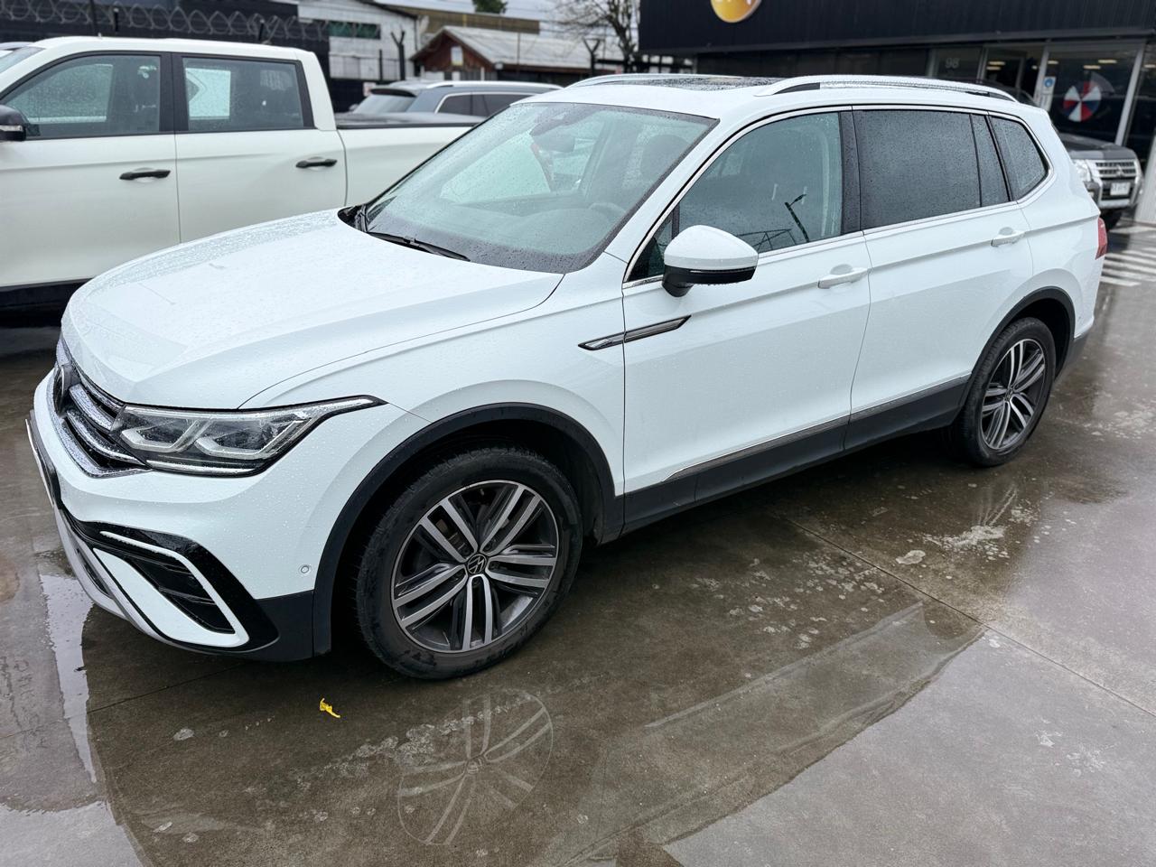 Volkswagen Tiguan Highline Tsi 4X2 1.4 Aut — foto 3 de 18