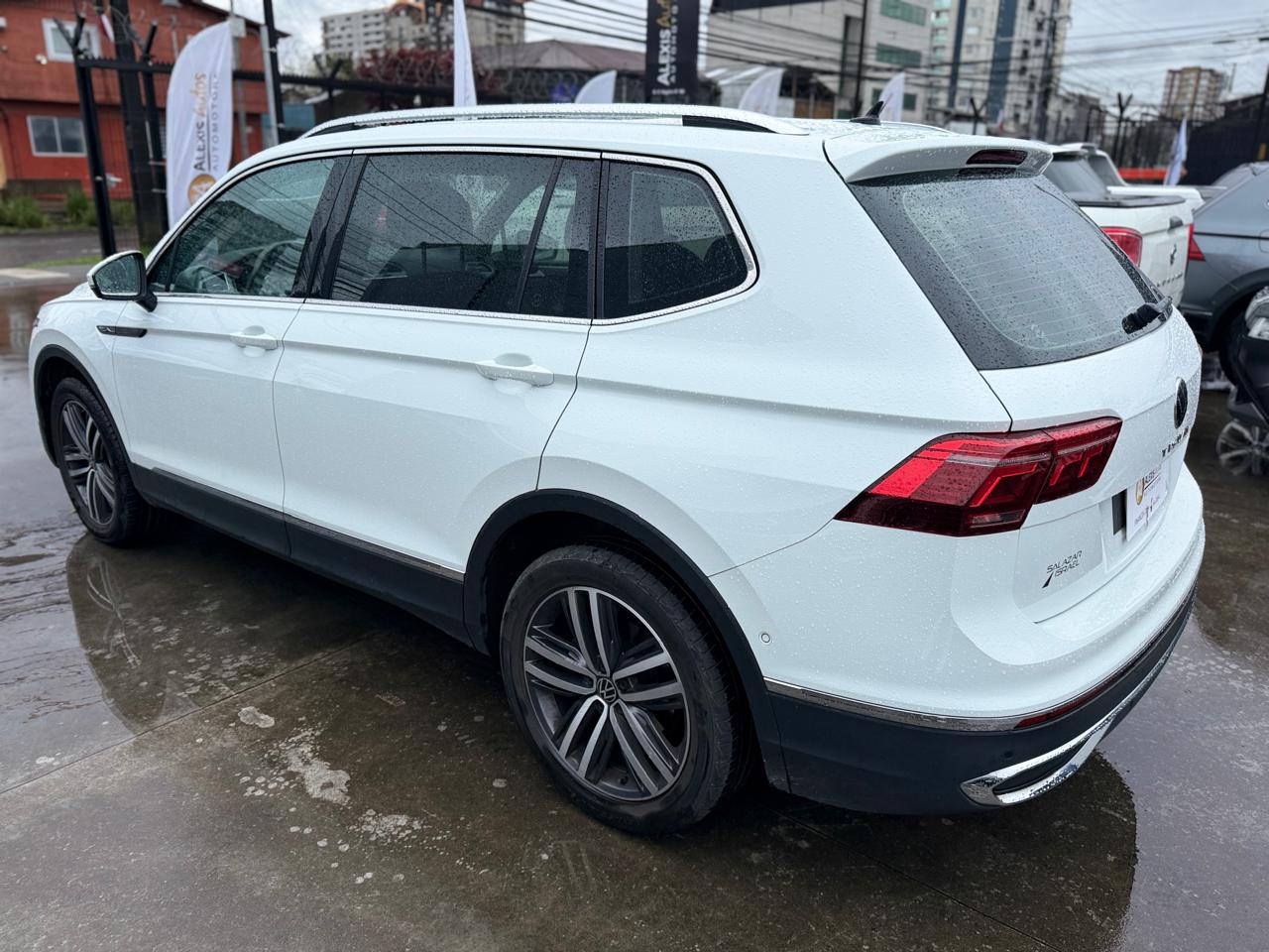 Volkswagen Tiguan Highline Tsi 4X2 1.4 Aut — foto 4 de 18
