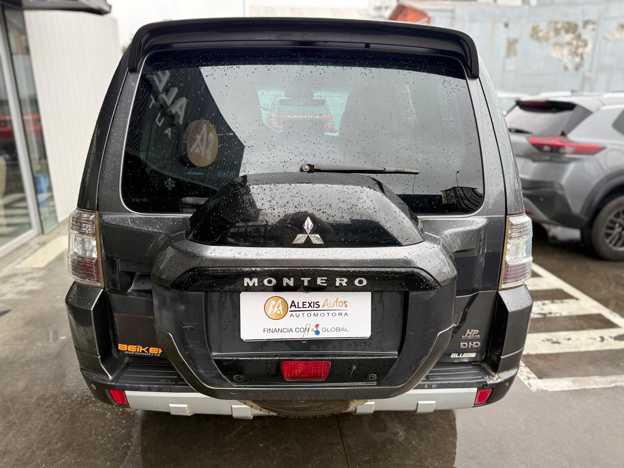 Mitsubishi Montero 4X4 3.2 Aut — foto 5 de 18