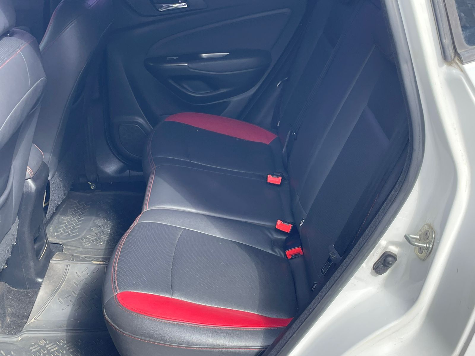 Changan Cs15 — foto 3 de 20