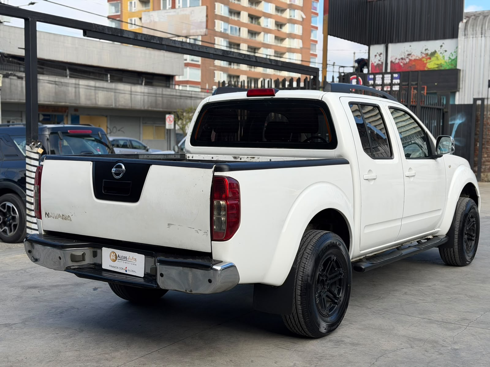 Nissan Navara 2.5L 4X4 Aut — foto 4 de 18