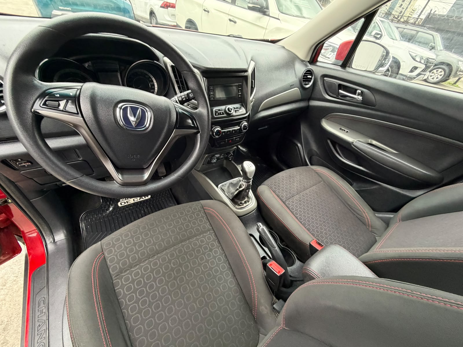 Changan Cs15 — foto 7 de 18