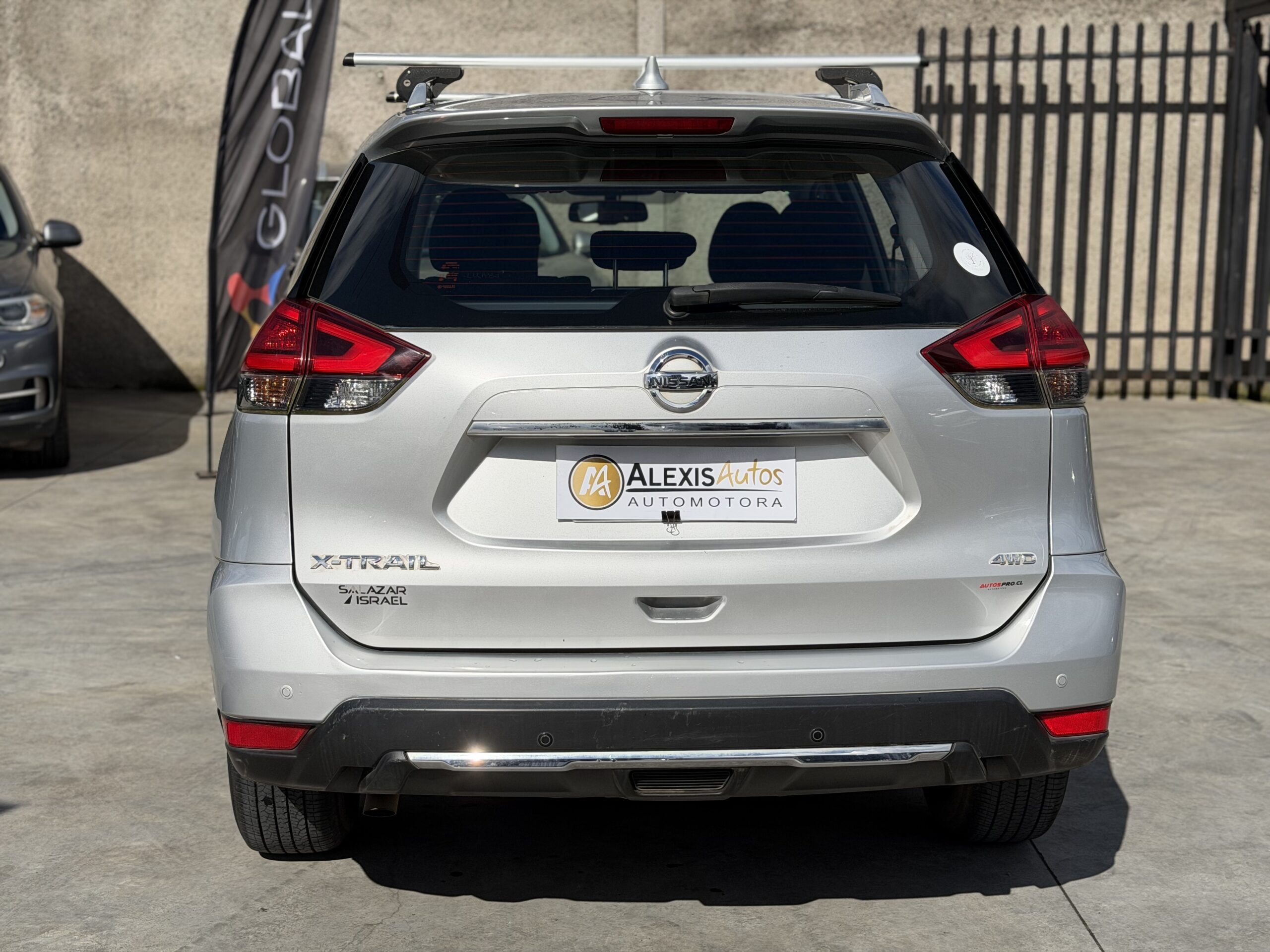 Nissan Xtrail 4X4 2.5L Aut — foto 4 de 18