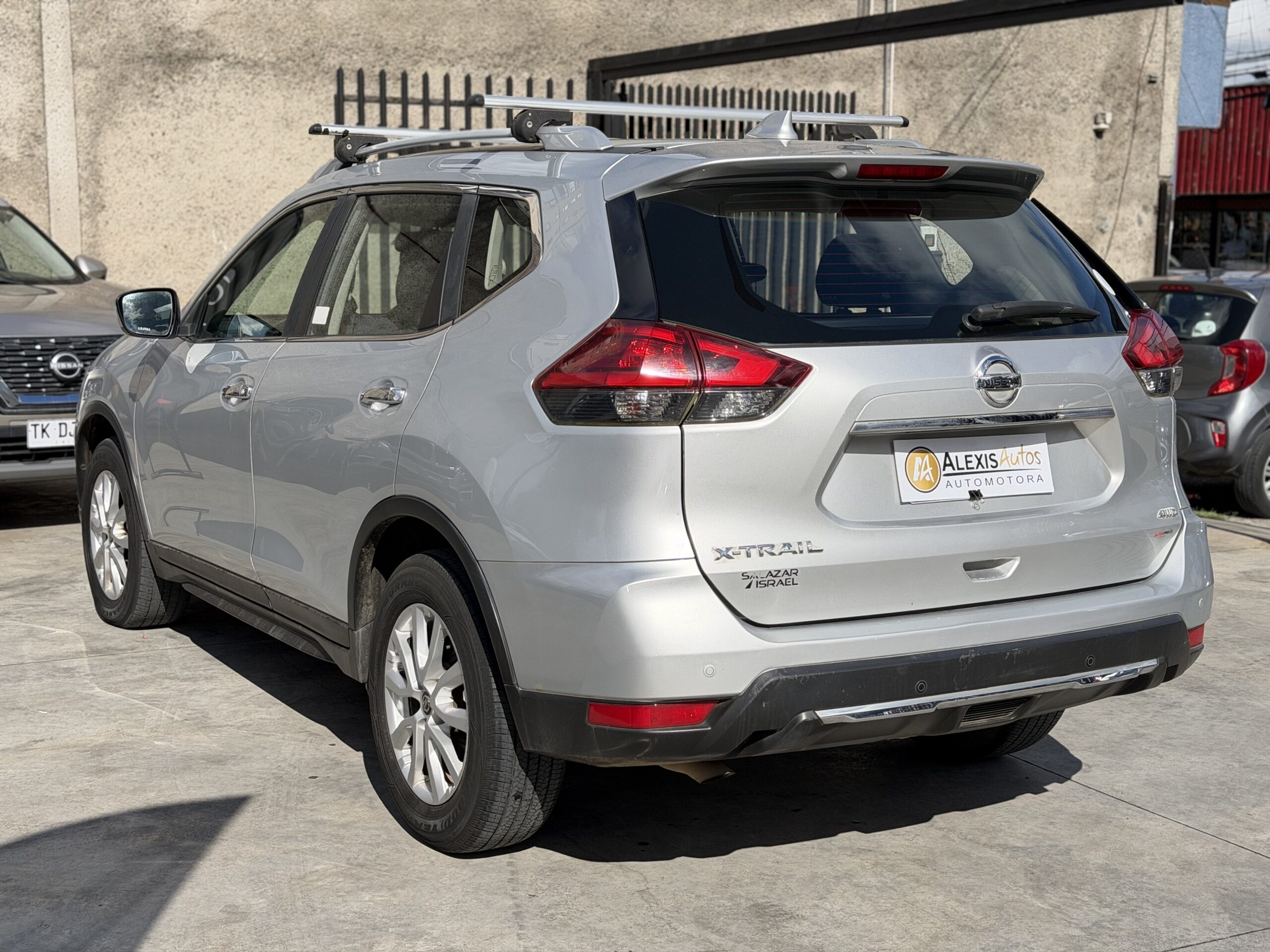 Nissan Xtrail 4X4 2.5L Aut — foto 5 de 18