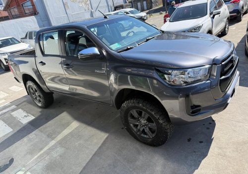 Toyota Hilux — foto 1 de 1